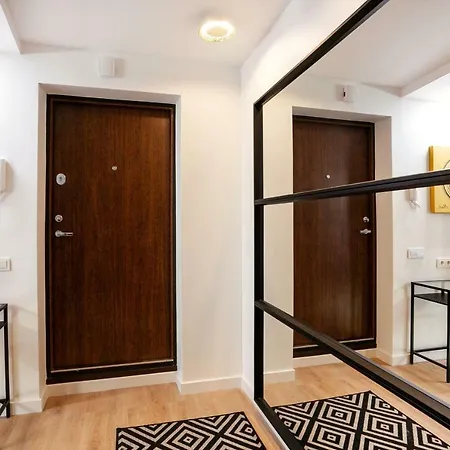 Luxury For Everyone - Hills Park Lux 2 *